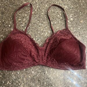 Madewell Lace-Trimmed Bra in Burgundy Size M No Underwire Removable Cups Sexy
